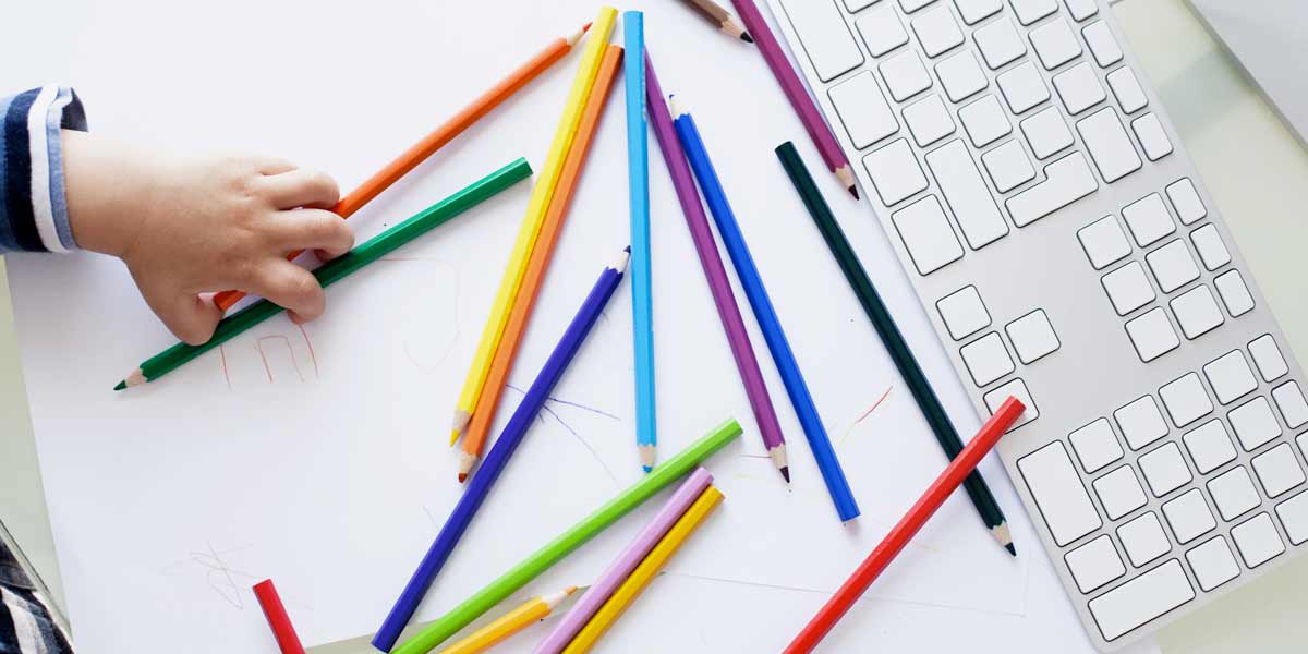 Image of colored pencils